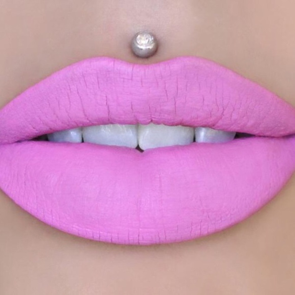 Jeffree Star Queen Supreme Velour Liquid Lipstick